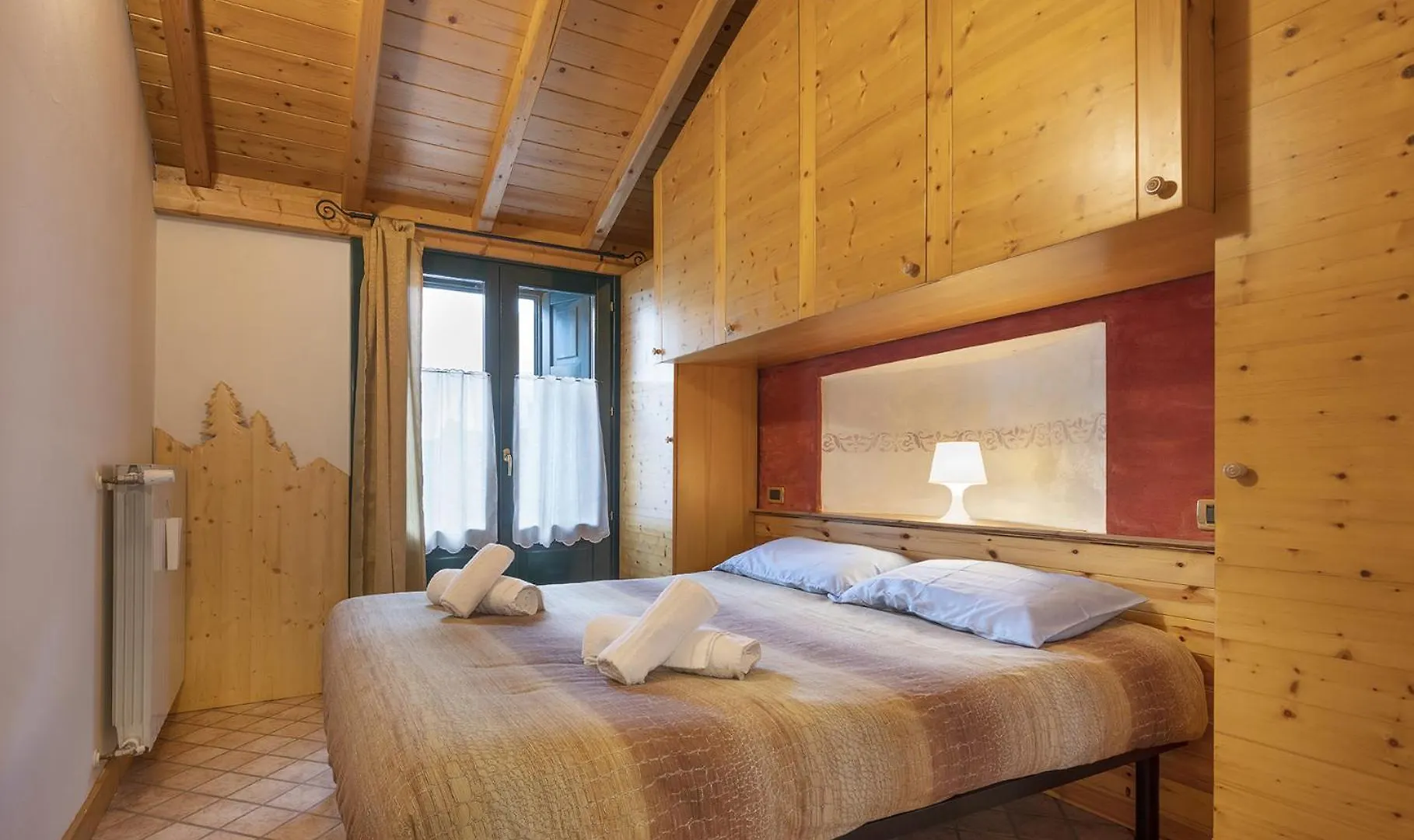 Wood Home 蓬泰迪莱尼奥 公寓